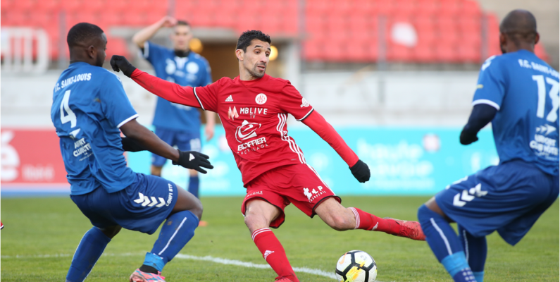 Nassim Akrour vs Saint-Louis