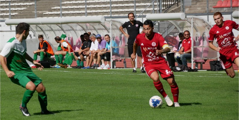 Yanis vs La Tour