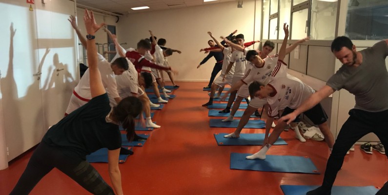 Yoga U17